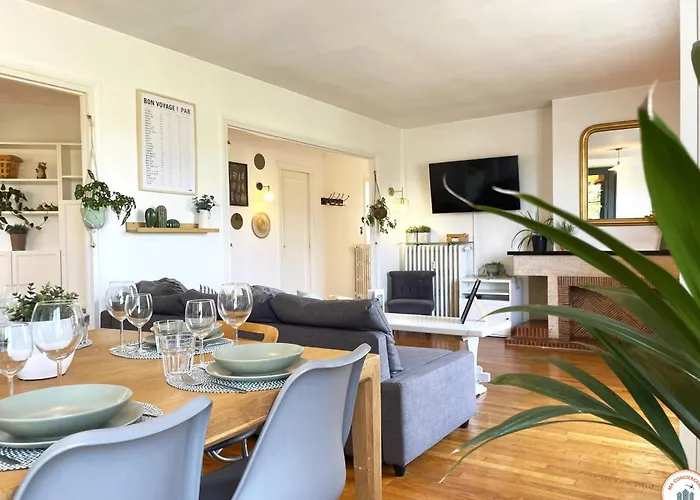 Apartment Le Penthouse - Vue Centre Ville, Proche Gare Sncf Caen