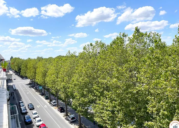 Apartment Le Penthouse - Vue Centre Ville, Proche Gare Sncf *